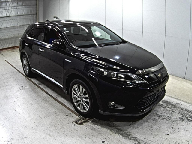 TOYOTA HARRIER