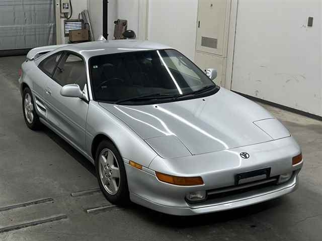 TOYOTA MR2