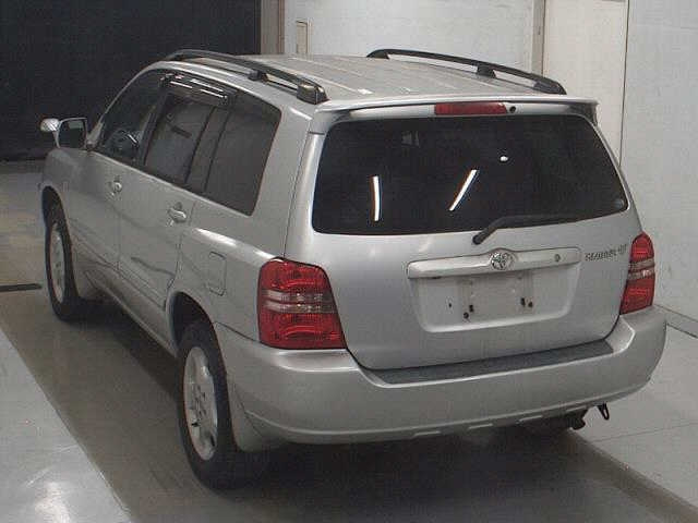 TOYOTA KLUGER