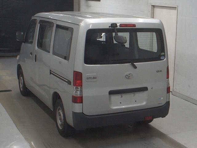 TOYOTA LITE ACE VAN