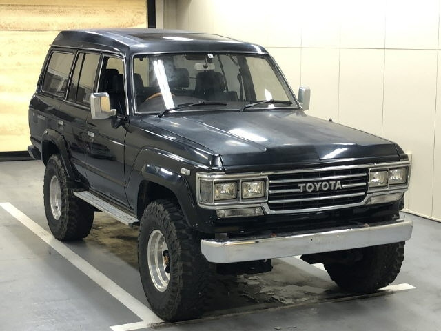 TOYOTA LAND CRUISER
