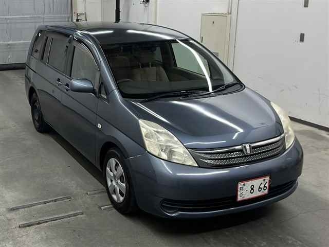 TOYOTA ISIS