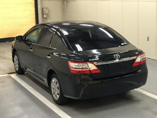 TOYOTA PREMIO