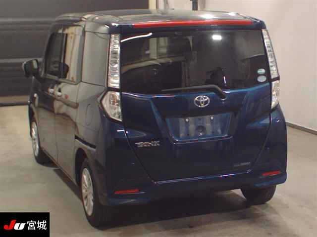 TOYOTA TANK