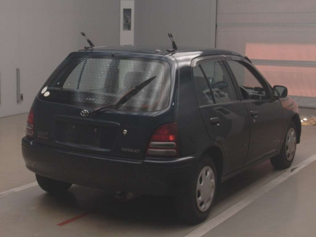 TOYOTA STARLET