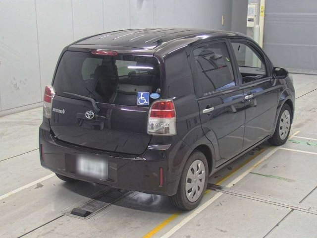 TOYOTA SPADE