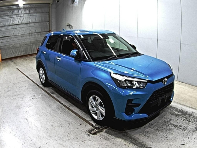 TOYOTA RAIZE