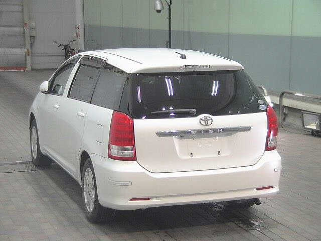 TOYOTA WISH