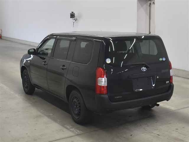 TOYOTA SUCCEED