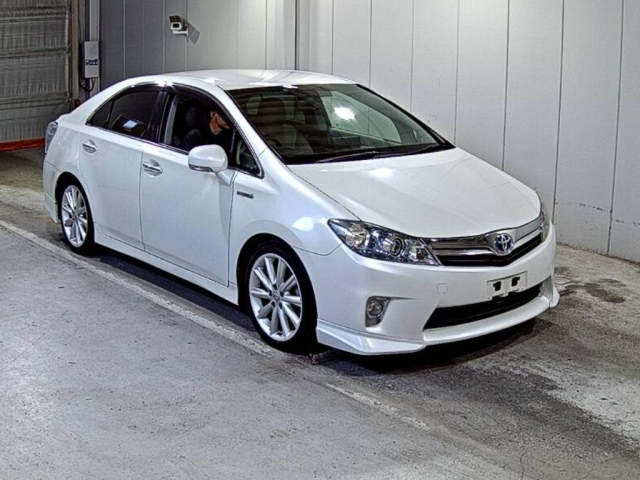 TOYOTA SAI
