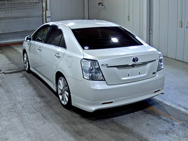 TOYOTA SAI