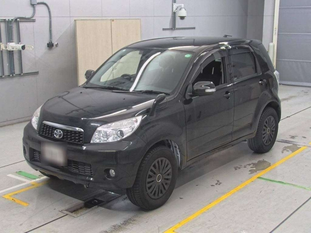 TOYOTA RUSH