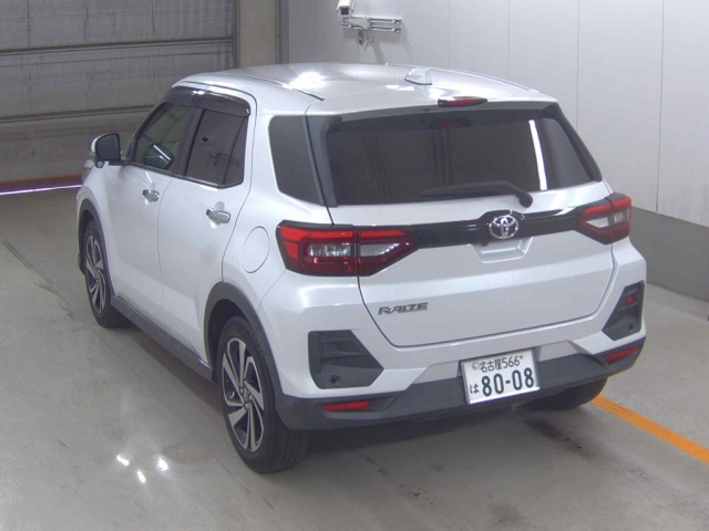 TOYOTA RAIZE