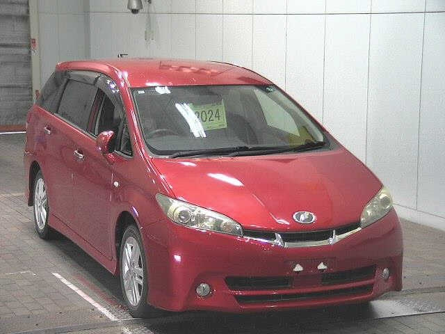 TOYOTA WISH