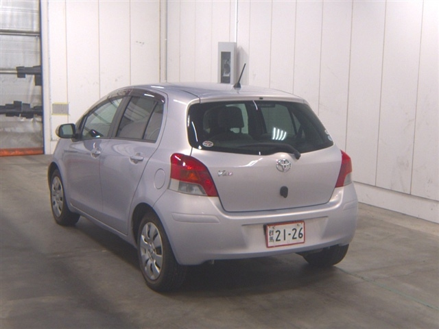 TOYOTA VITZ