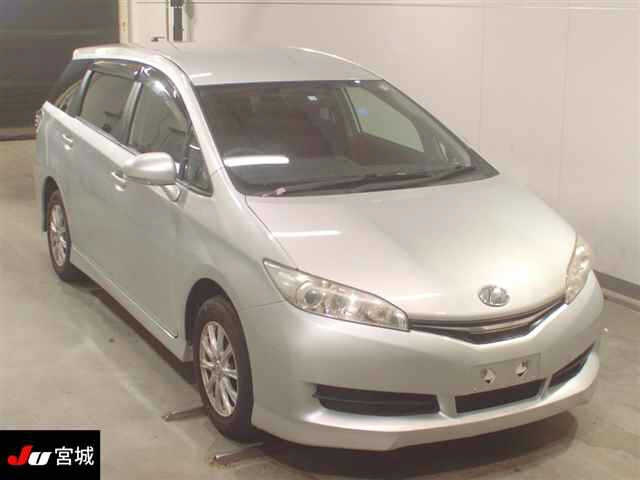TOYOTA WISH
