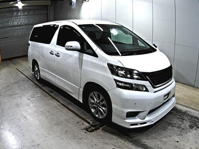 TOYOTA VELLFIRE