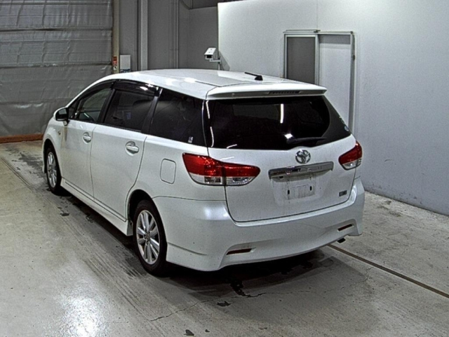 TOYOTA WISH