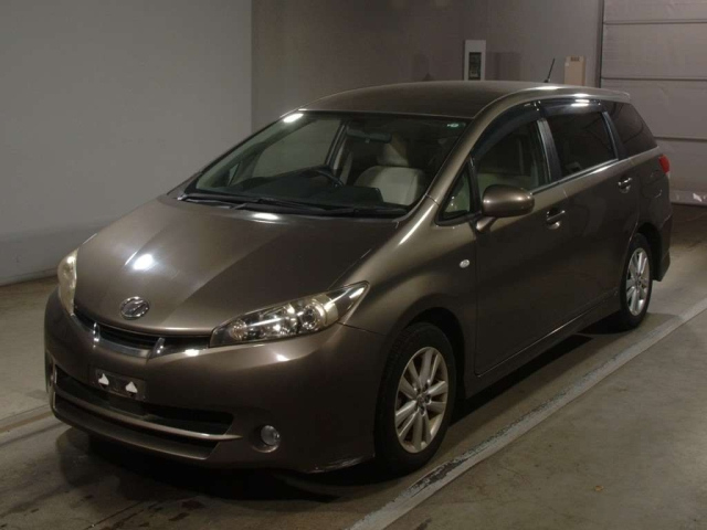 TOYOTA WISH