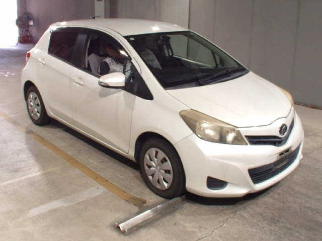 TOYOTA VITZ