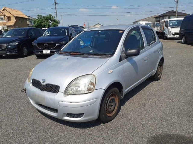 TOYOTA VITZ