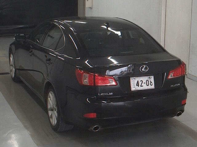 LEXUS IS