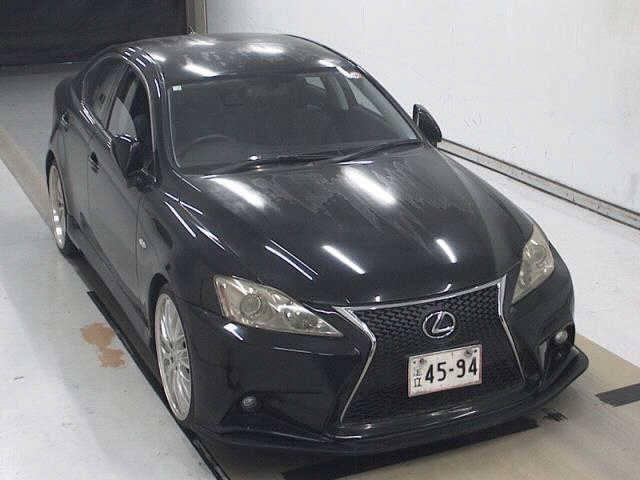 LEXUS IS