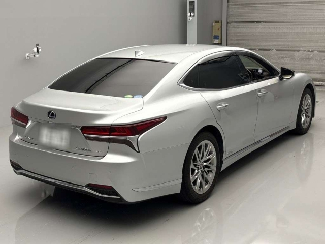 LEXUS LS