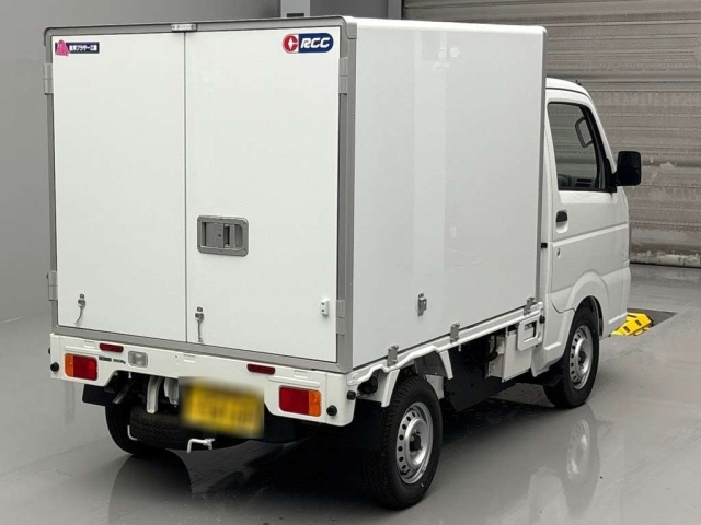 NISSAN CLIPPER TRUCK