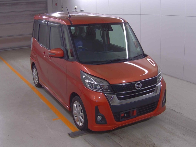 NISSAN DAYZ ROOX