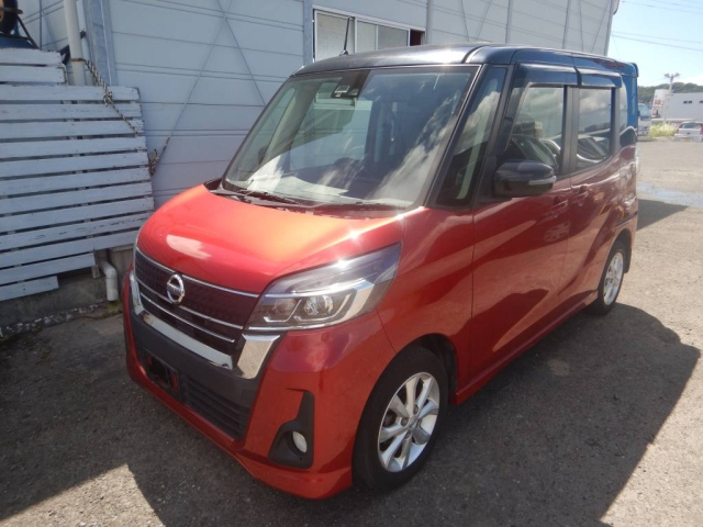 NISSAN DAYZ ROOX