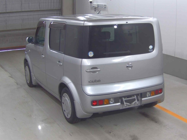 NISSAN CUBE