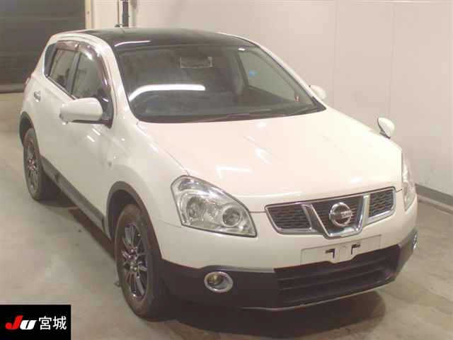 NISSAN DUALIS