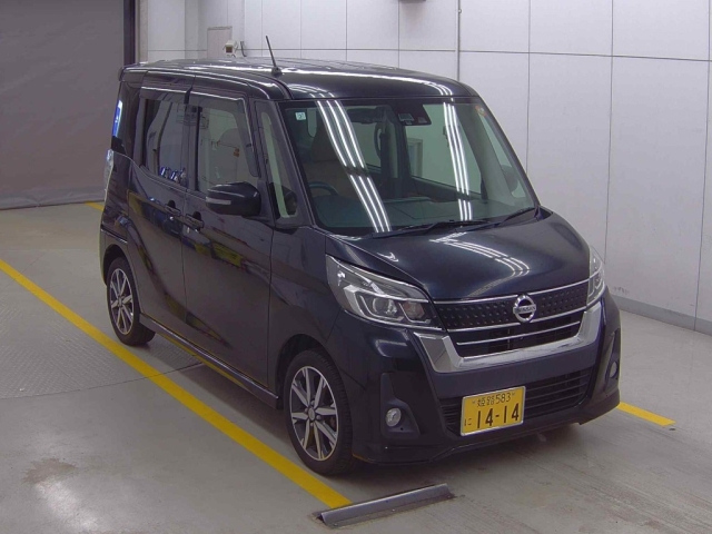 NISSAN DAYZ ROOX