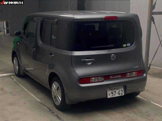 NISSAN CUBE