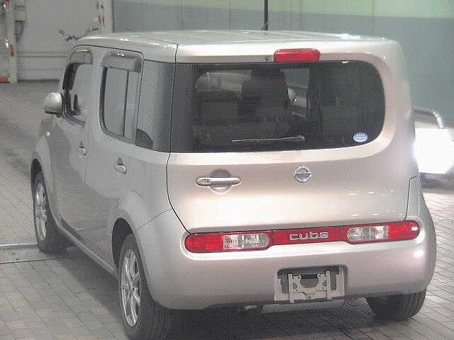 NISSAN CUBE
