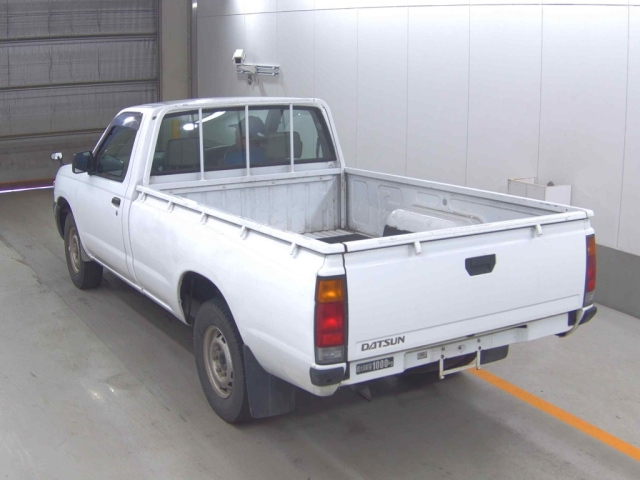 NISSAN DATSUN PICKUP