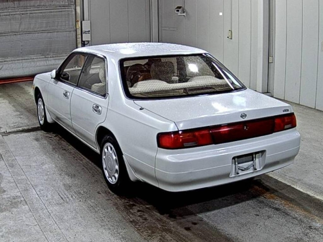NISSAN LAUREL