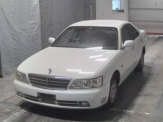 NISSAN LAUREL
