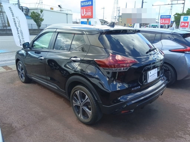NISSAN KIX
