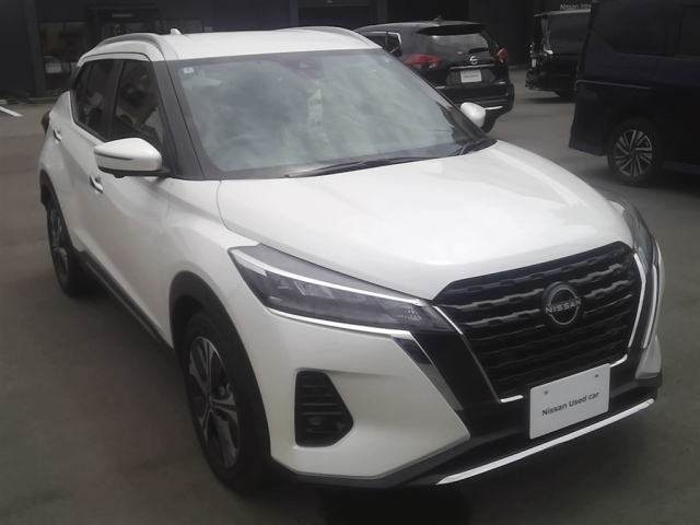 NISSAN KIX