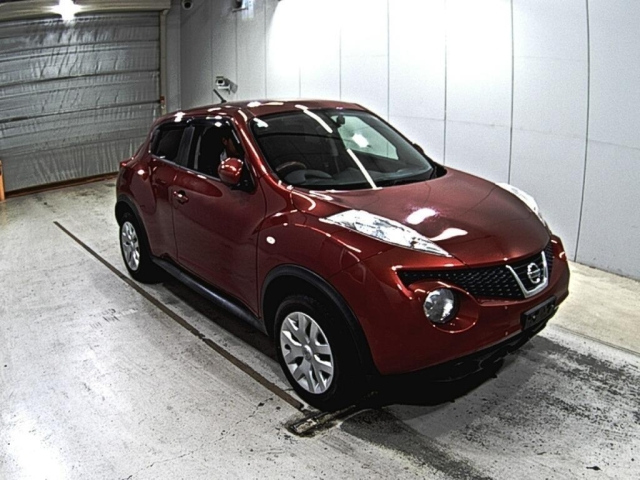 NISSAN JUKE