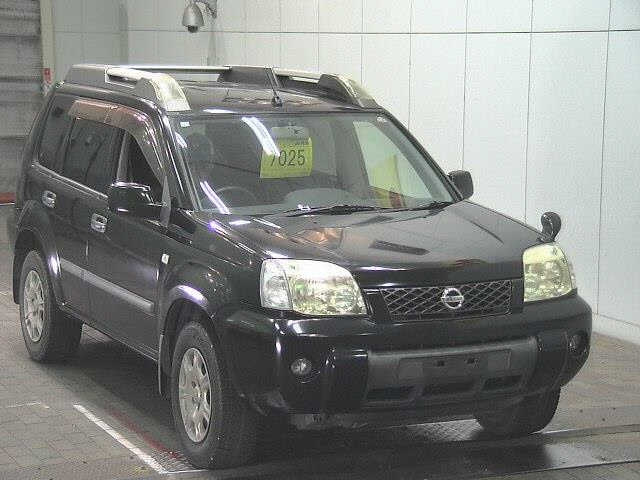 NISSAN X-TRAIL