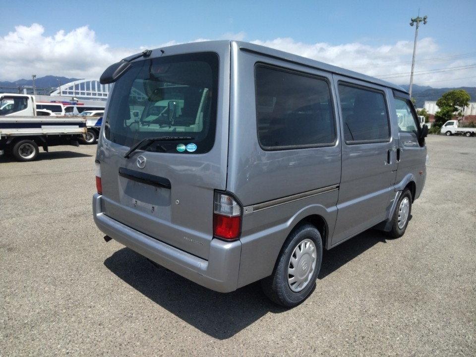 MAZDA BONGO VAN