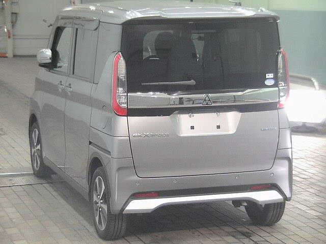 MITSUBISHI EK X SPACE