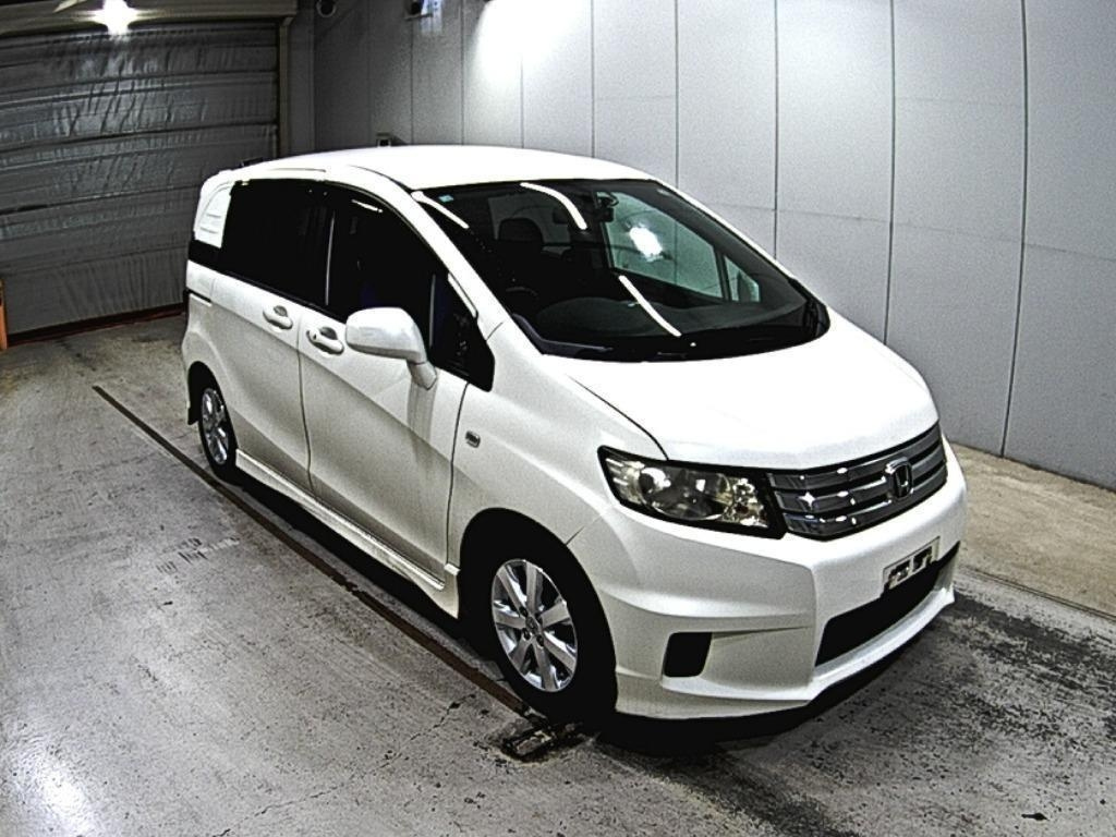 HONDA FREED