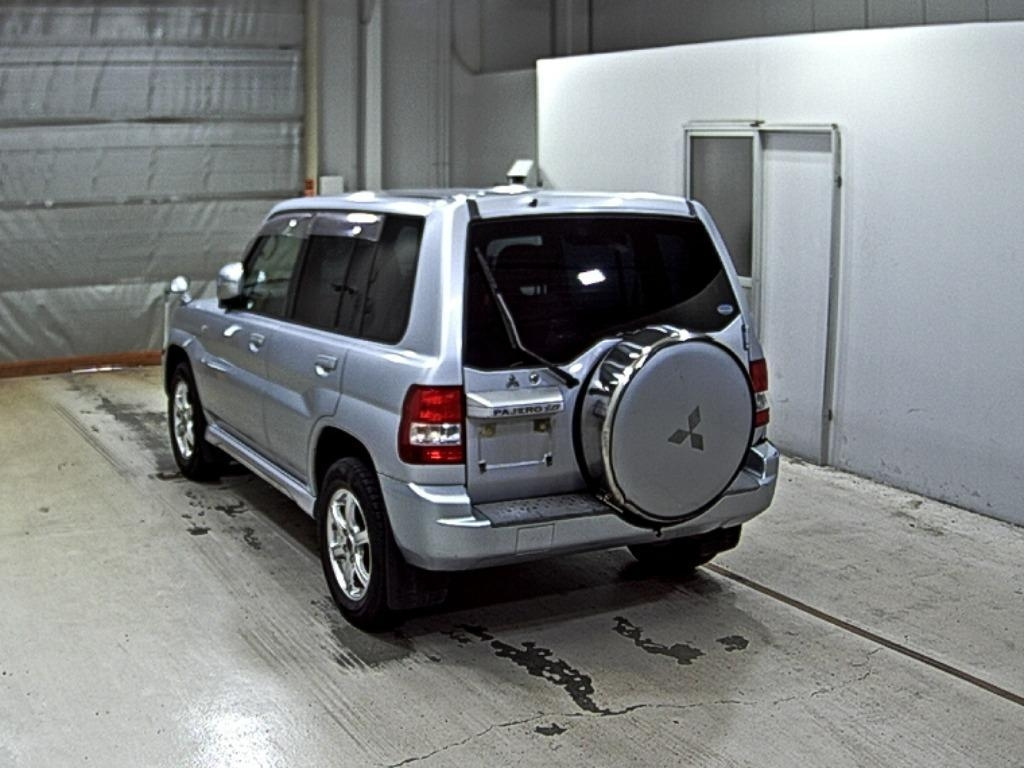MITSUBISHI PAJERO IO