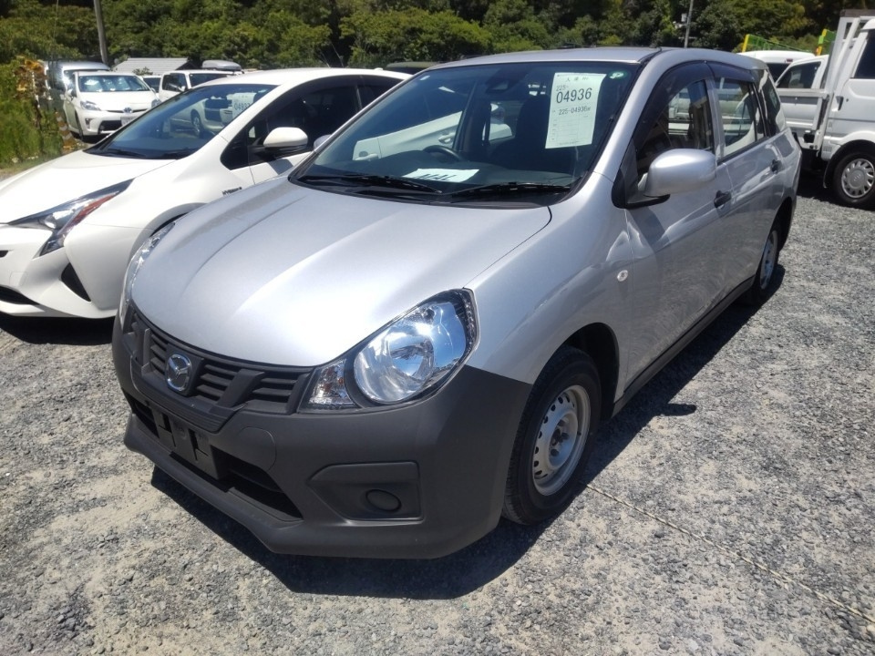MAZDA FAMILIA