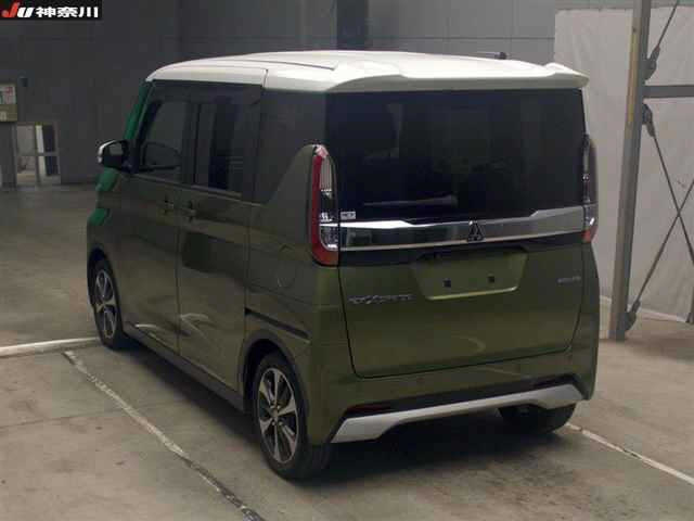 MITSUBISHI EK X SPACE