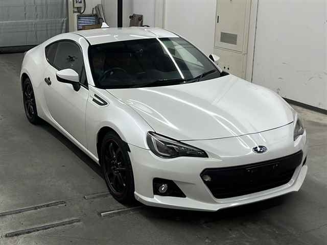 SUBARU BRZ